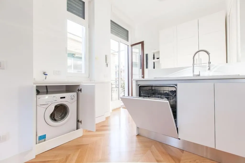 Studio Apartment Duomo Square Milan
